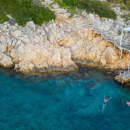 Beachfront White With Private Swimming Pool Villa